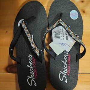 SKECHERS SANDALS SIZE 8